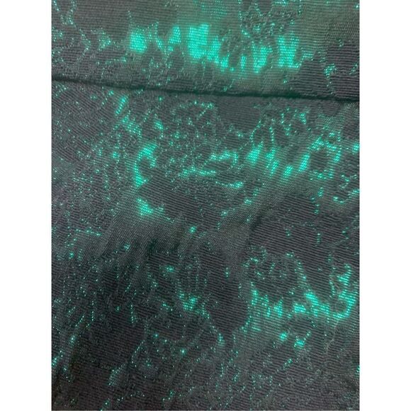 F21 Metallic Green Tulip Skirt - Picture 5 of 5